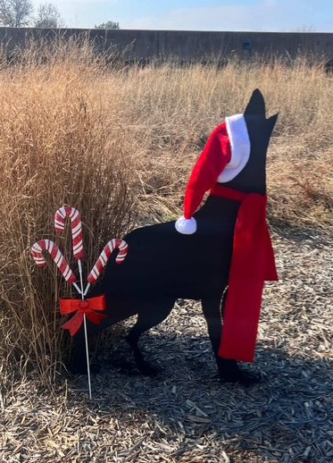 MCC-Maple Woods wolf statue on campus